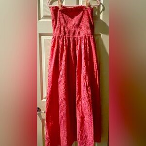 Loft beach dress, has straps but can be worn strapless, coral color, size large
